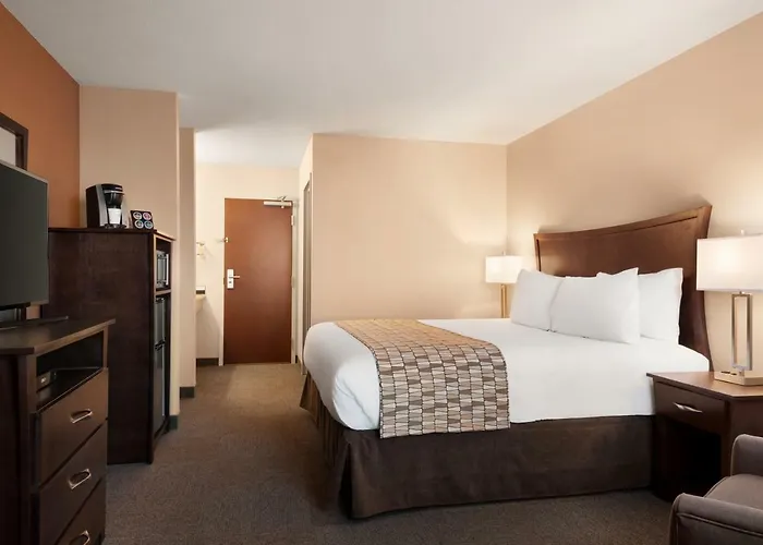 Travelodge By Wyndham Pincher Creek