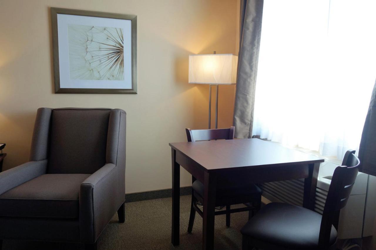 Travelodge By Wyndham Hotel 2*